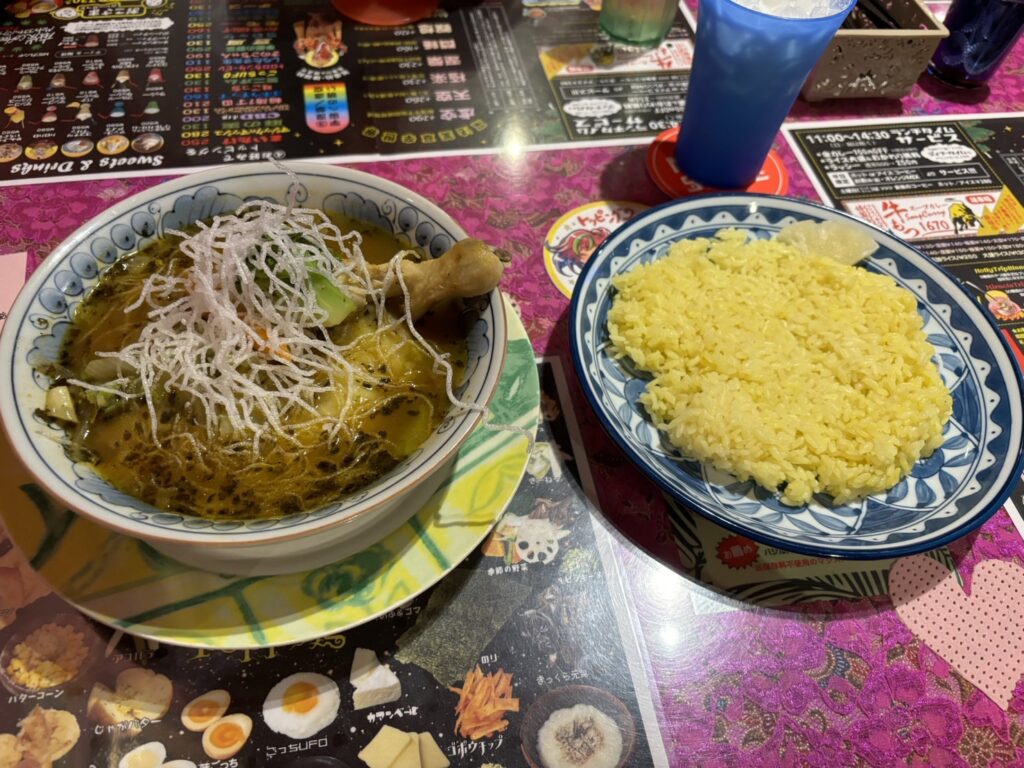 スープ・カレー　ONE LOVE